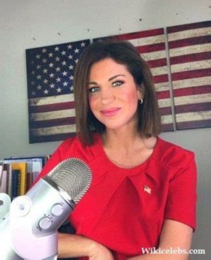Deanna Lorraine Wikipedia: Her Age, Husband, Net Worth, Biography and Facts